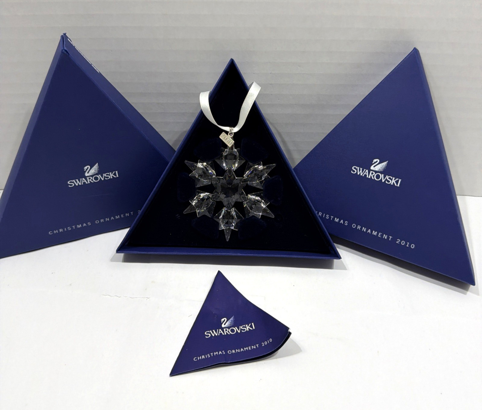 Swarovski 2010 Christmas Ornament Crystal Original Box