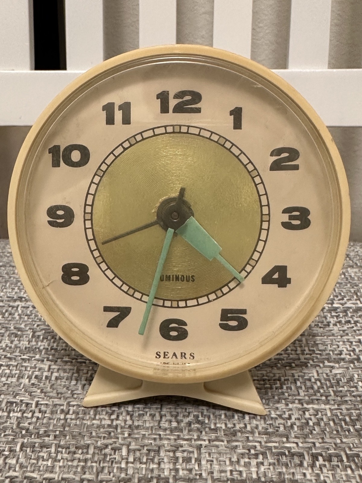 Vintage Sears & Roebuck (Ingraham-made) Luminous Alarm Clock * WORKING WELL 