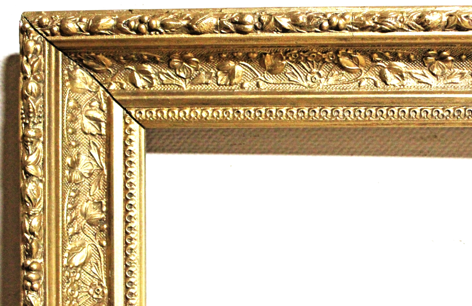 ANTIQUE FITS 22 X 28