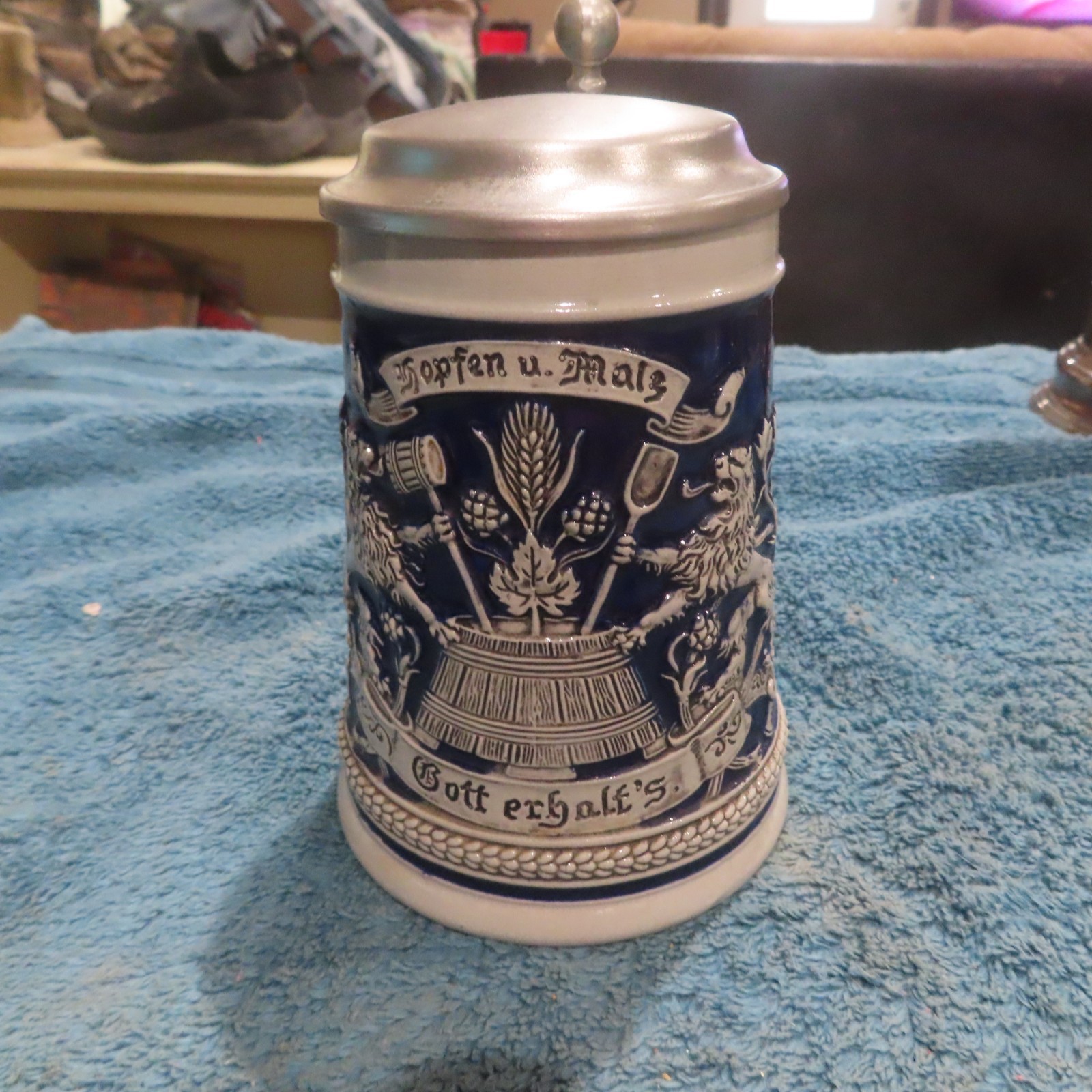 BUDWEISER GERMAN GERTZ STEINS/MUGS-ANHEUSER BUSCH