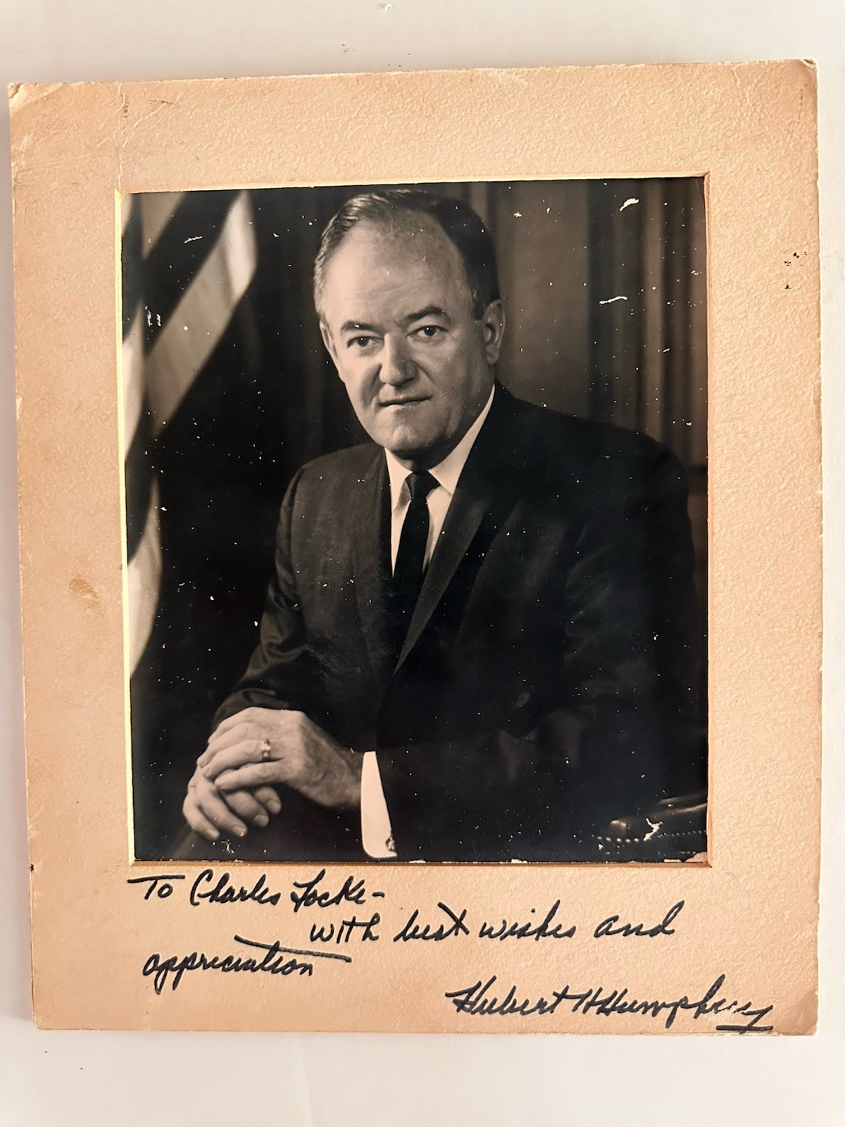 Hubert H. Humphrey Vice President 65-69 Inscribed Signed Matted 8x10 Satin photo Hubert H. Humphrey Vice President 65-69 Inscribed Signed Matted 8x10 Satin photo
