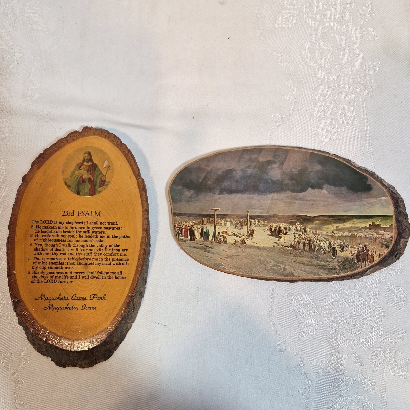 2 Vintage Jesus Christ Rustic Plaque Oval Wood Slice, 23rd Psalm, Crucifixion