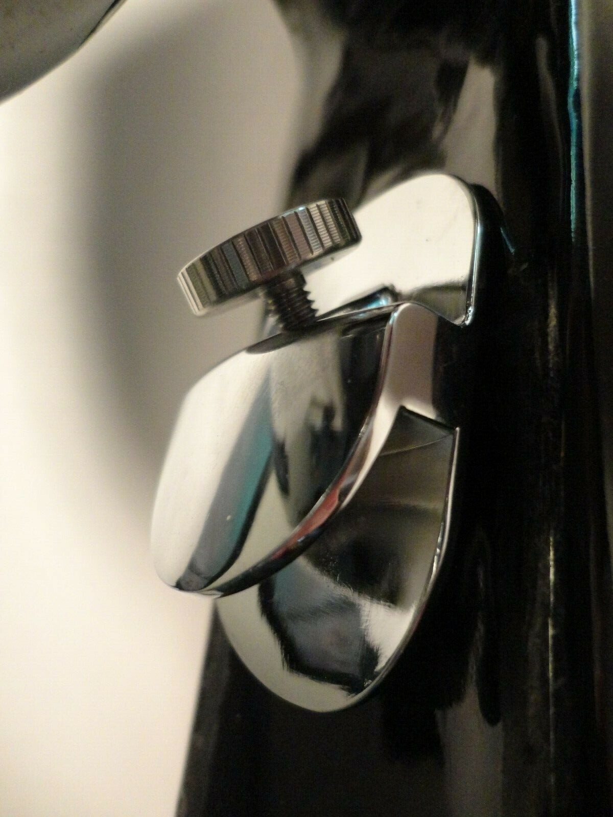 Upper Cup Holder Hamilton Beach Models 930, 933, & Three head 940 Upper Cup Holder Hamilton Beach Models 930, 933, & Three head 940