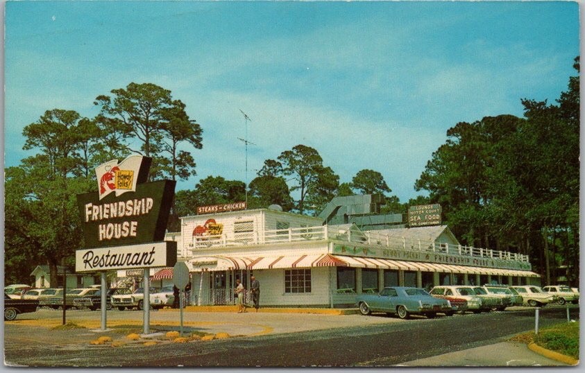 c1960s BILOXI Mississippi Postcard THE FRIENDSHIP HOUSE RESTAURANT Gulfport
