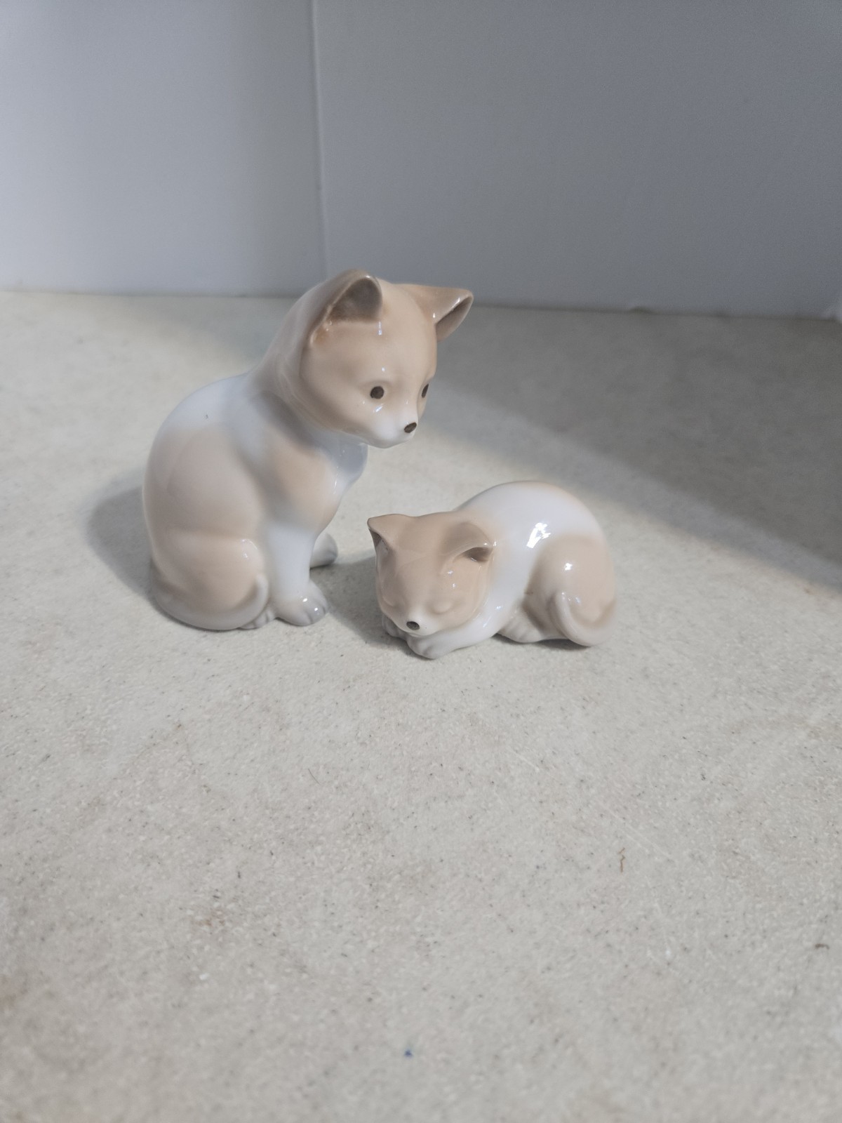 Vintage Otagiri Cat & Kitten Tan and  White~Set of 2