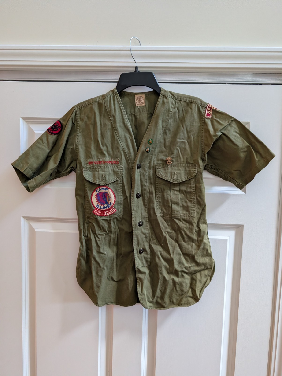 1958 1959 BOY SCOUT SHIRT w PATCHES Indian Head Camp ILLINEK BSA Springfield IL 1958 1959 BOY SCOUT SHIRT w PATCHES Indian Head Camp ILLINEK BSA Springfield IL