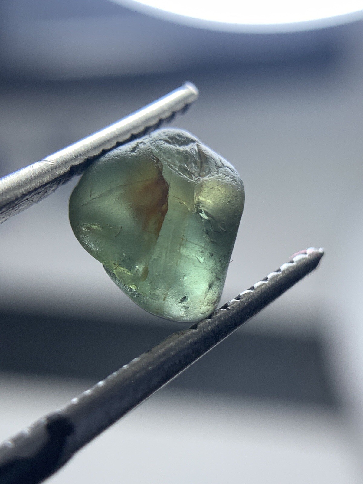 2.15  CRT’s Amazing Facet Grade Green Colour Rough (Teal) Sapphire Piece