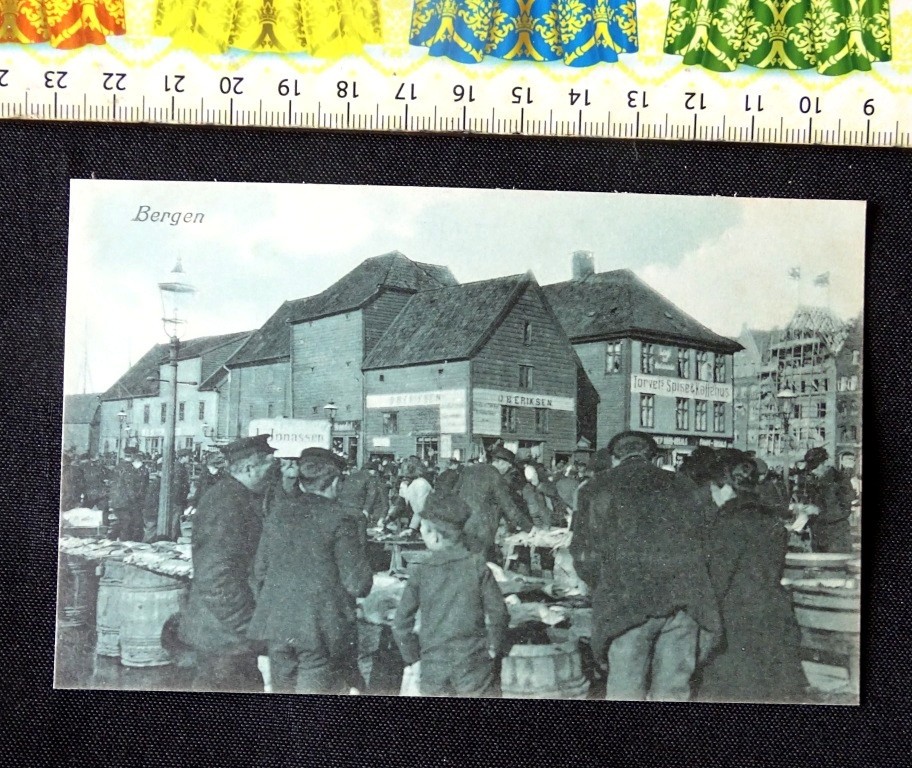(USA0.42 ) , Vintage postcard of the city of Bergen, Norway.. (USA0.42 ) , Vintage postcard of the city of Bergen, Norway..