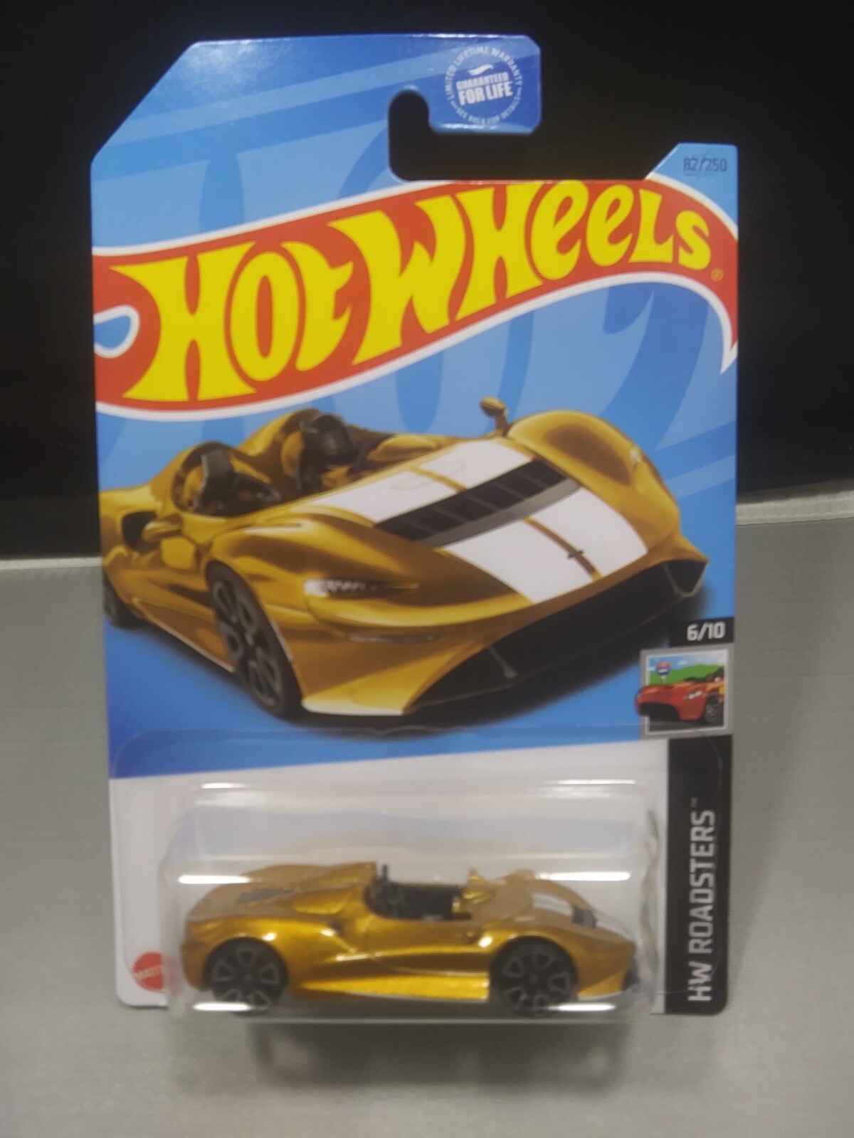 Hot Wheels McLaren Elva HW Roadsters #6/10 Gold Diecast 1:64 Scale New Mattel