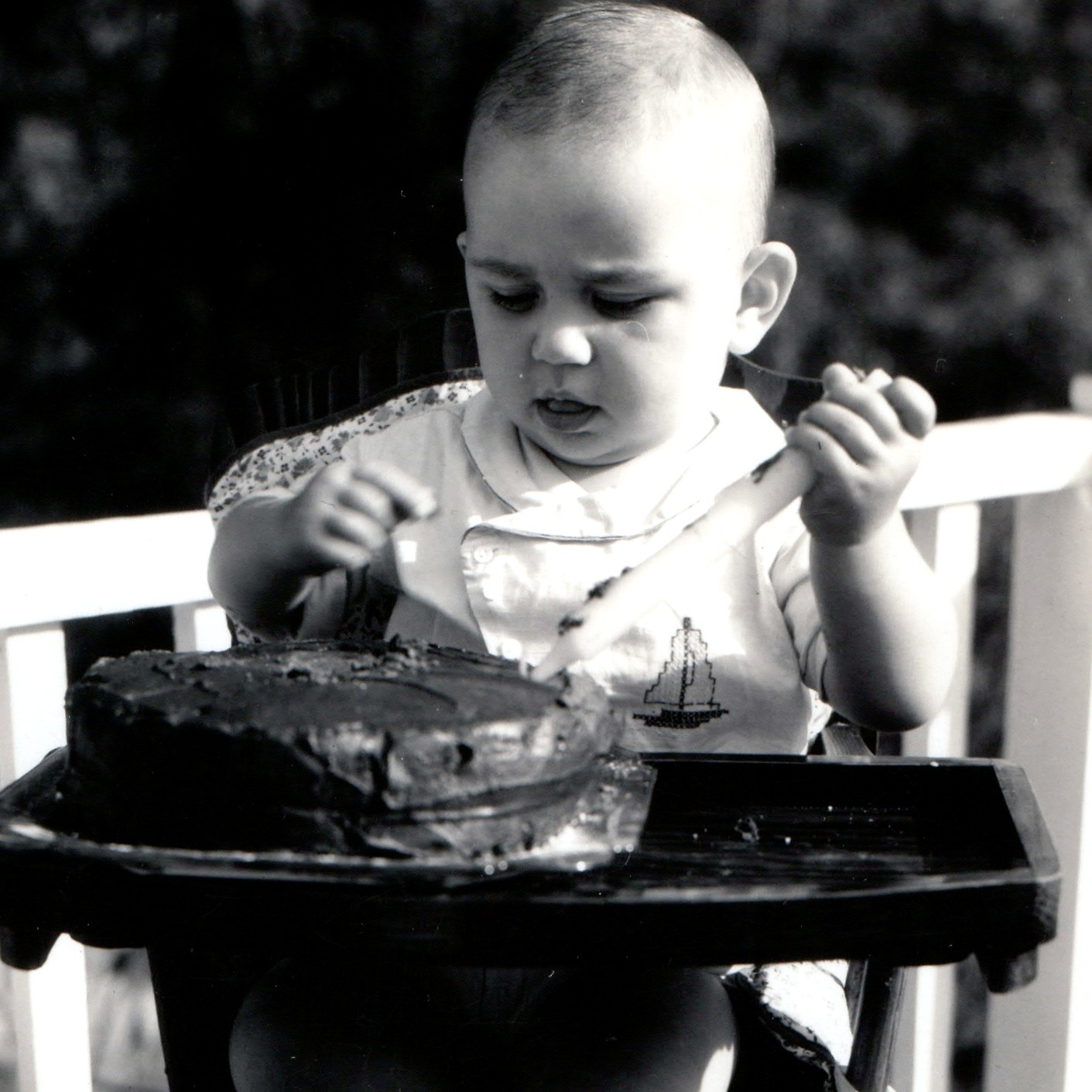 c1950s Baby First Birthday Cake High Chair Porch Snapshot Photo Sailboat Outfit c1950s Baby First Birthday Cake High Chair Porch Snapshot Photo Sailboat Outfit