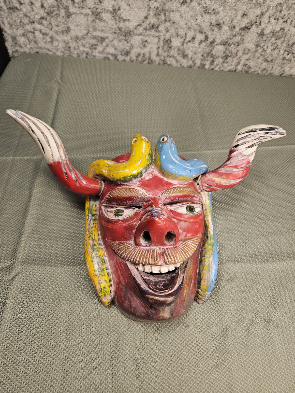 VINTAGE MEXICAN DEVIL DANCE MASK  FOLK ART, snakes And Detachable Horns