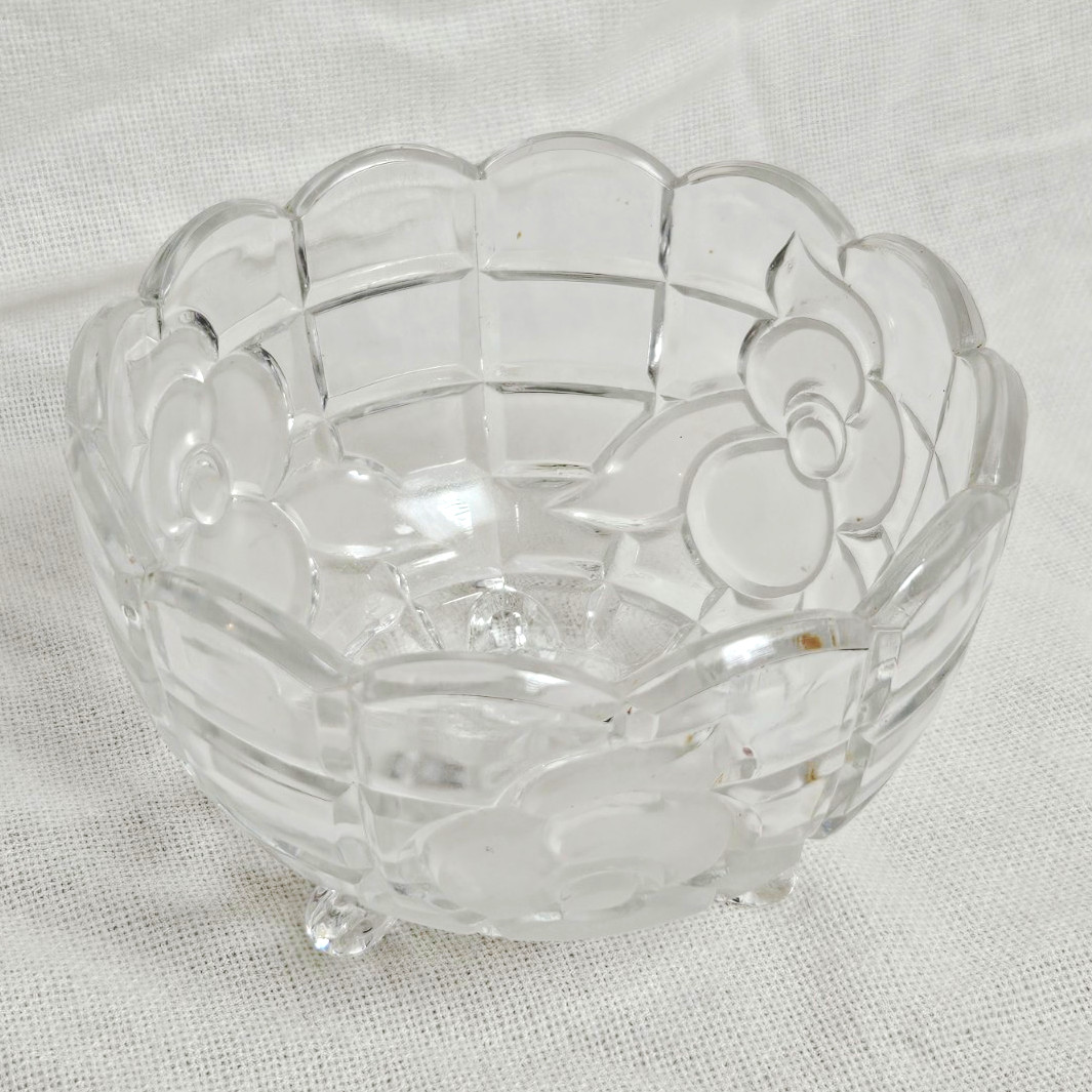 Vintage Clear Crystal 3 Footed Candy Bowl Scalloped Frosted Rose Flower Dish