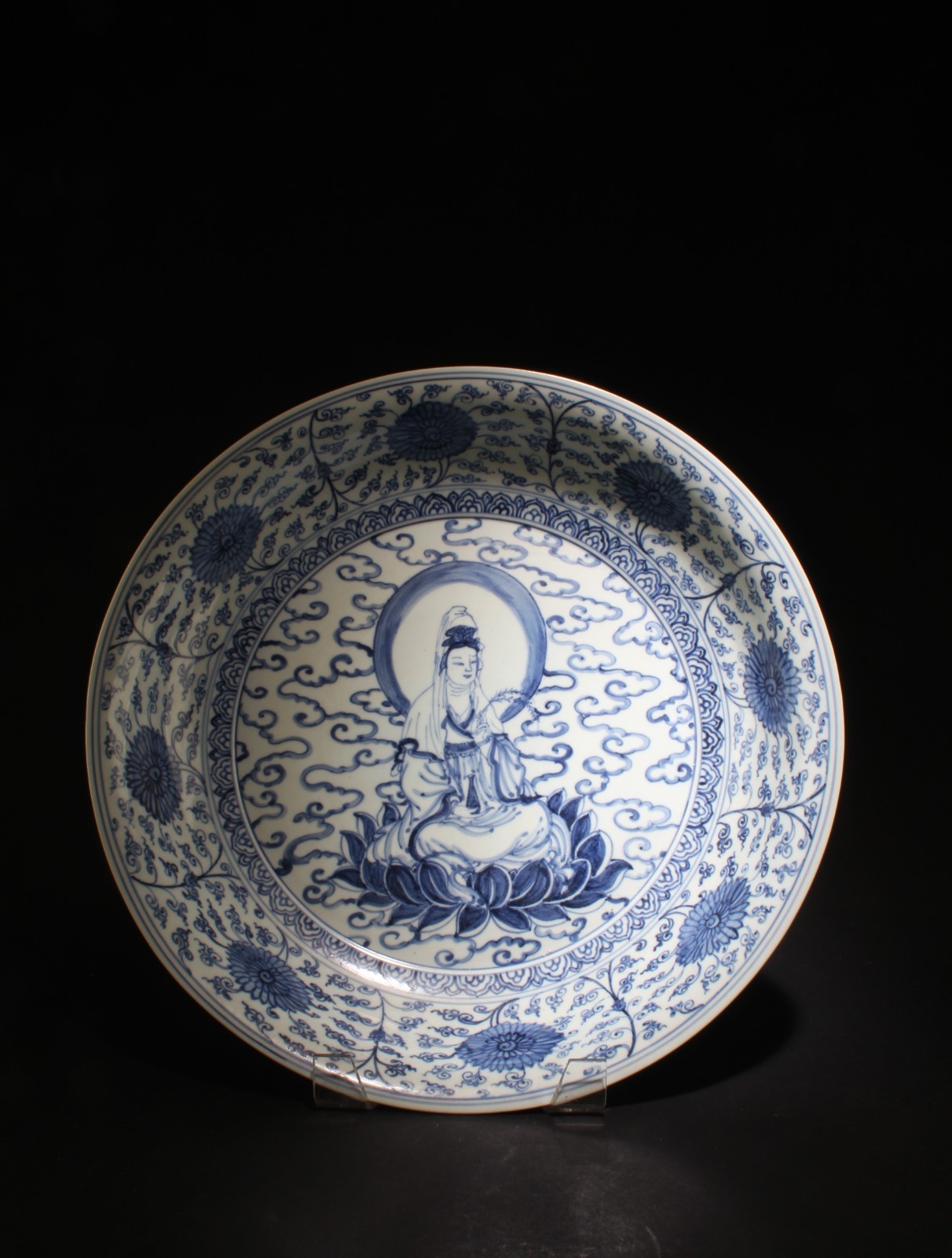 A Porcelain Charger. Seven character mark at base
