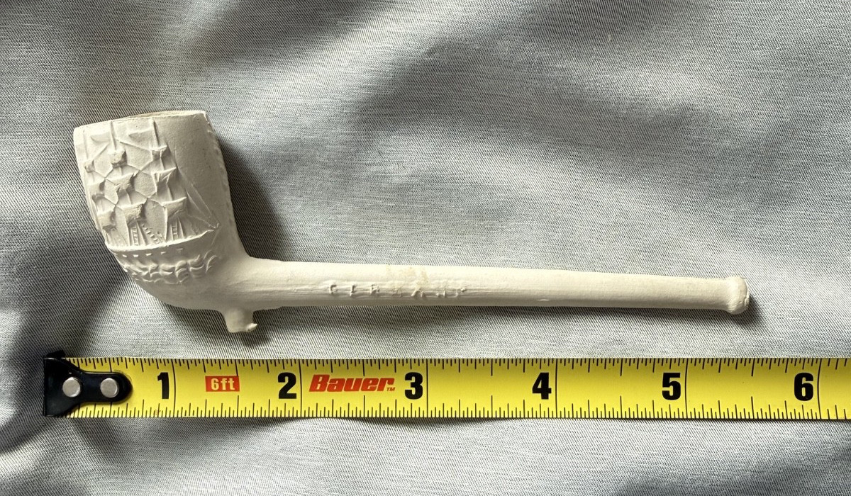 ANTIQUE WHITE CLAY TOBACCO SMOKING PIPE 5\
