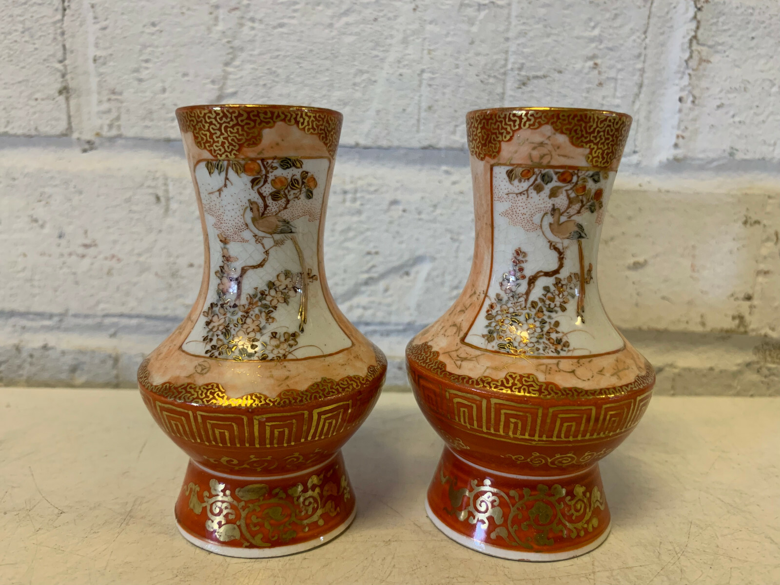 Vtg Antique Japanese Signed Kutani Porcelain Pair of Miniature Vases Birds Dec. Vtg Antique Japanese Signed Kutani Porcelain Pair of Miniature Vases Birds Dec.