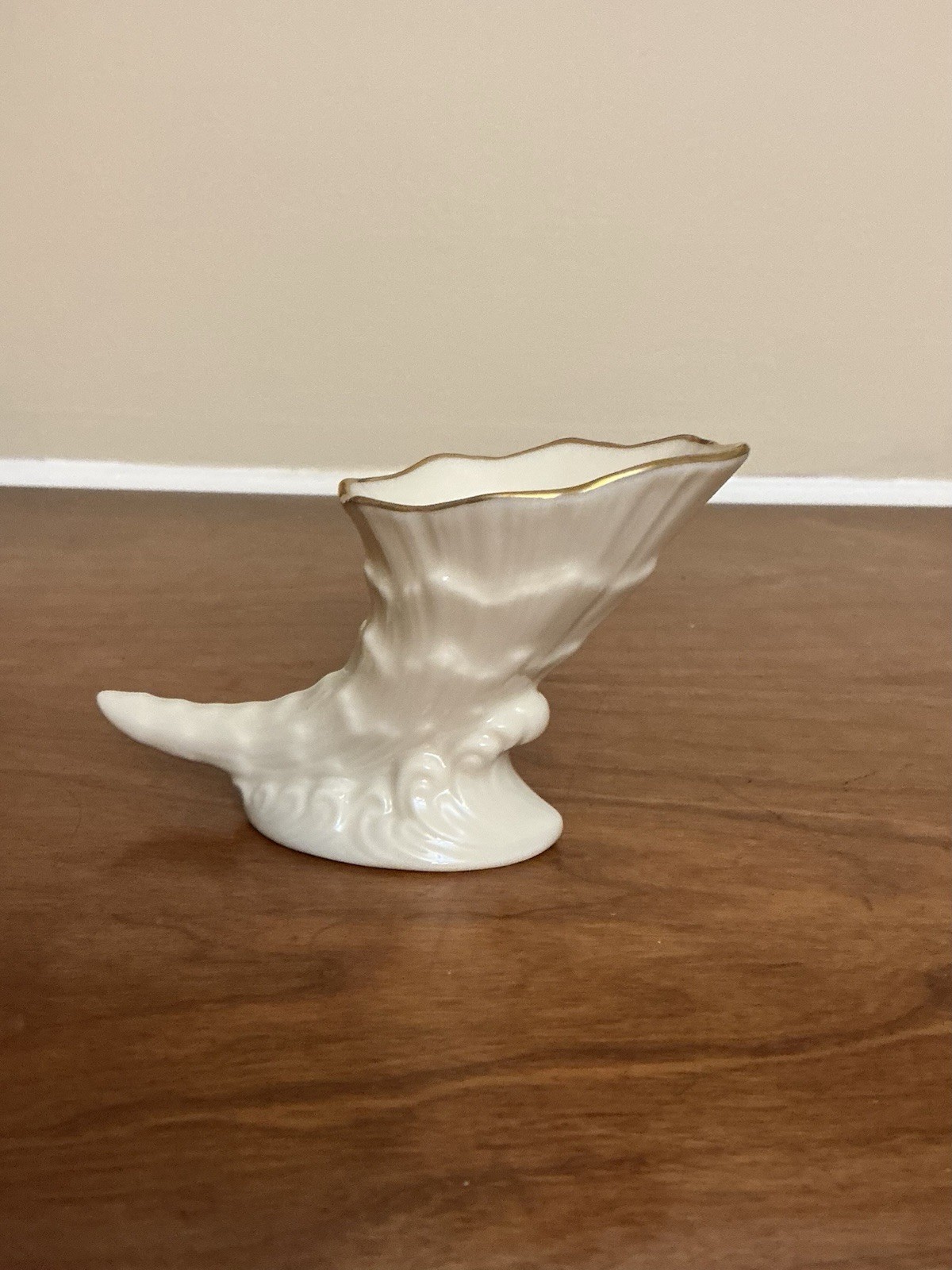 Vintage Lenox Cornucopia Horn Of Plenty Mini Vase 24K Gold Trim 2.5\