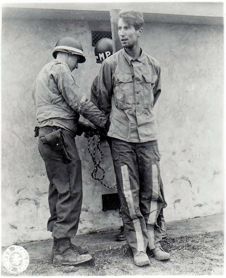 WW2 WWII Photo German Soldier Faces Firing Squad US MP's World War Two / 2098