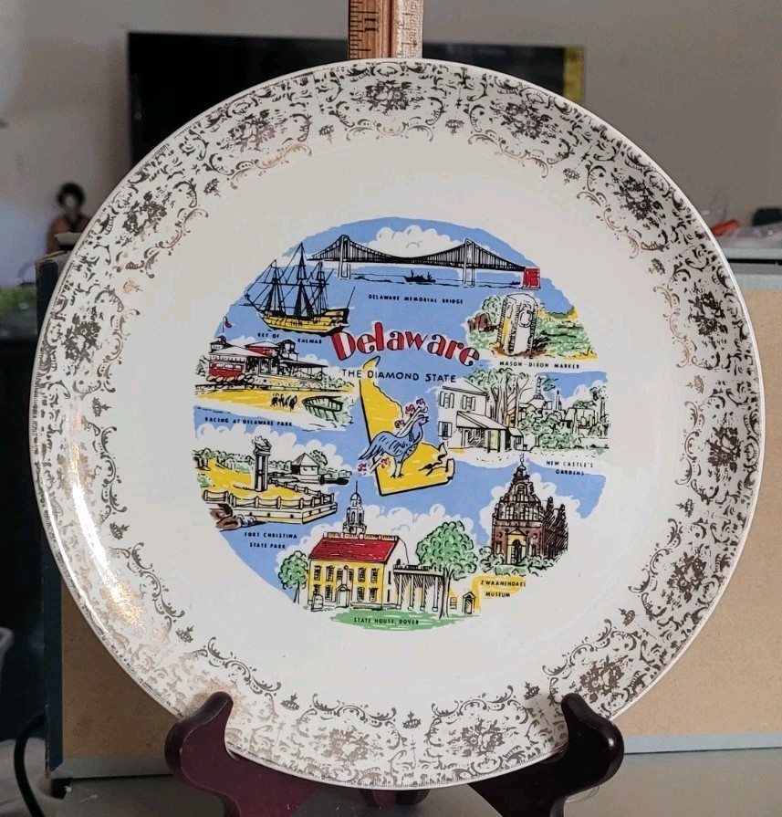 Vintage Souvenir Of DELAWARE Ceramic Plate 