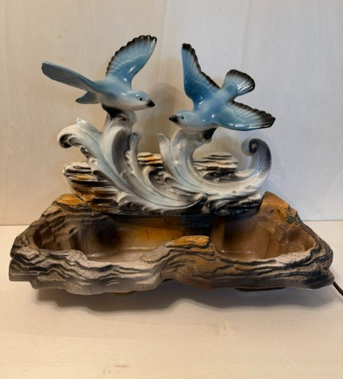 Vintage 1959 Lane & Co. Tv Lamp Planter Two Blue Birds Over Cresting Waves