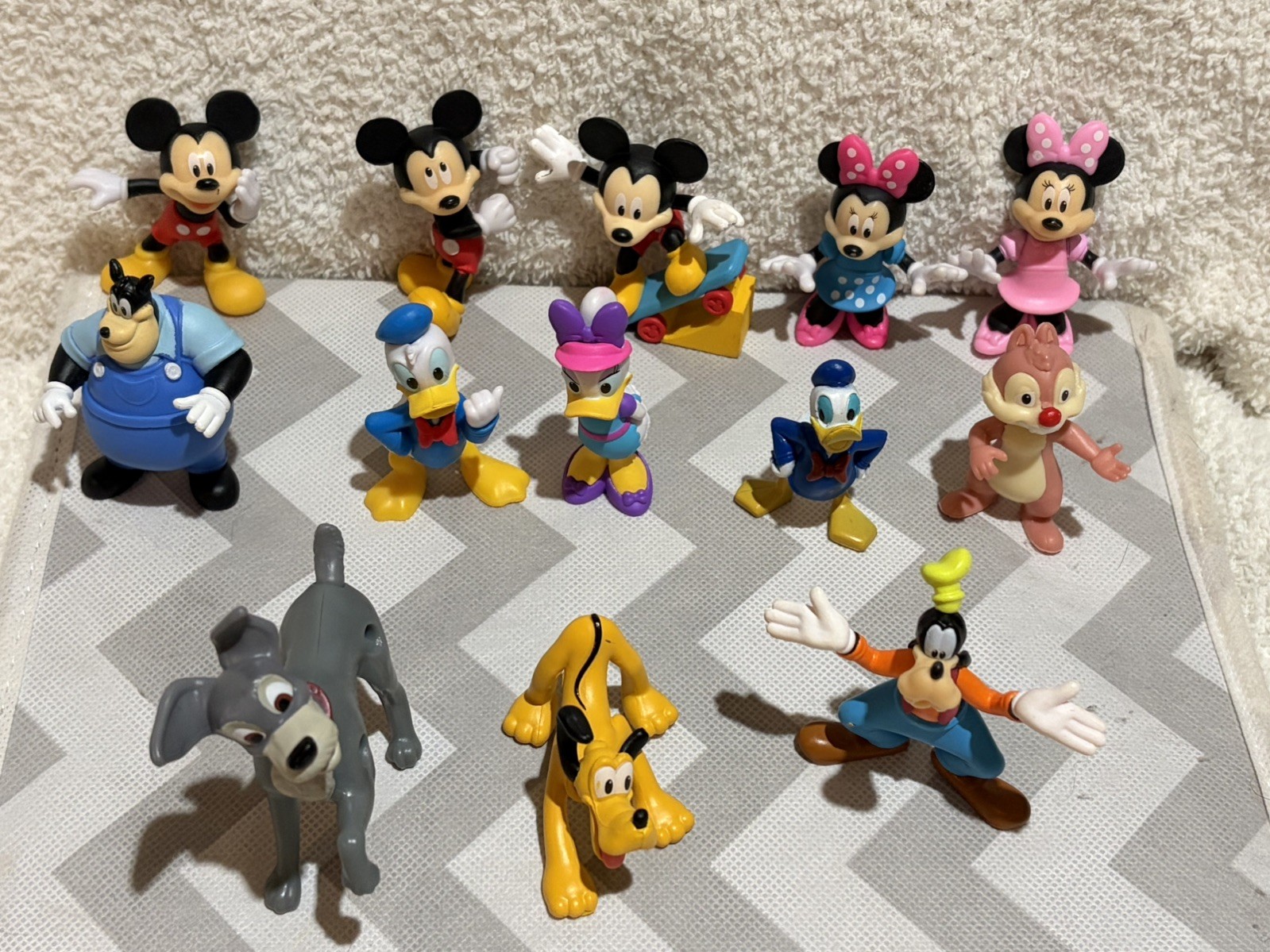 Lot of 13 High detail fully sculpted figurines of popular Disney Characters.. 