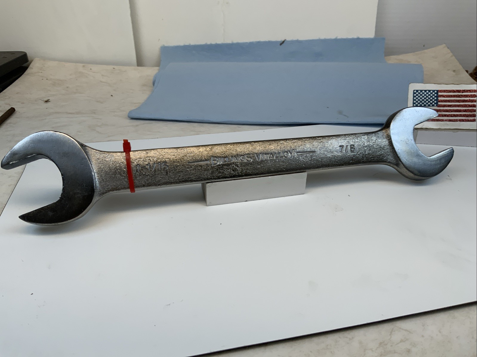 Billings Vitalloy 1034, 7/8in. X 1-1/16in. Open End Wrench, USA RED Billings Vitalloy 1034, 7/8in. X 1-1/16in. Open End Wrench, USA RED