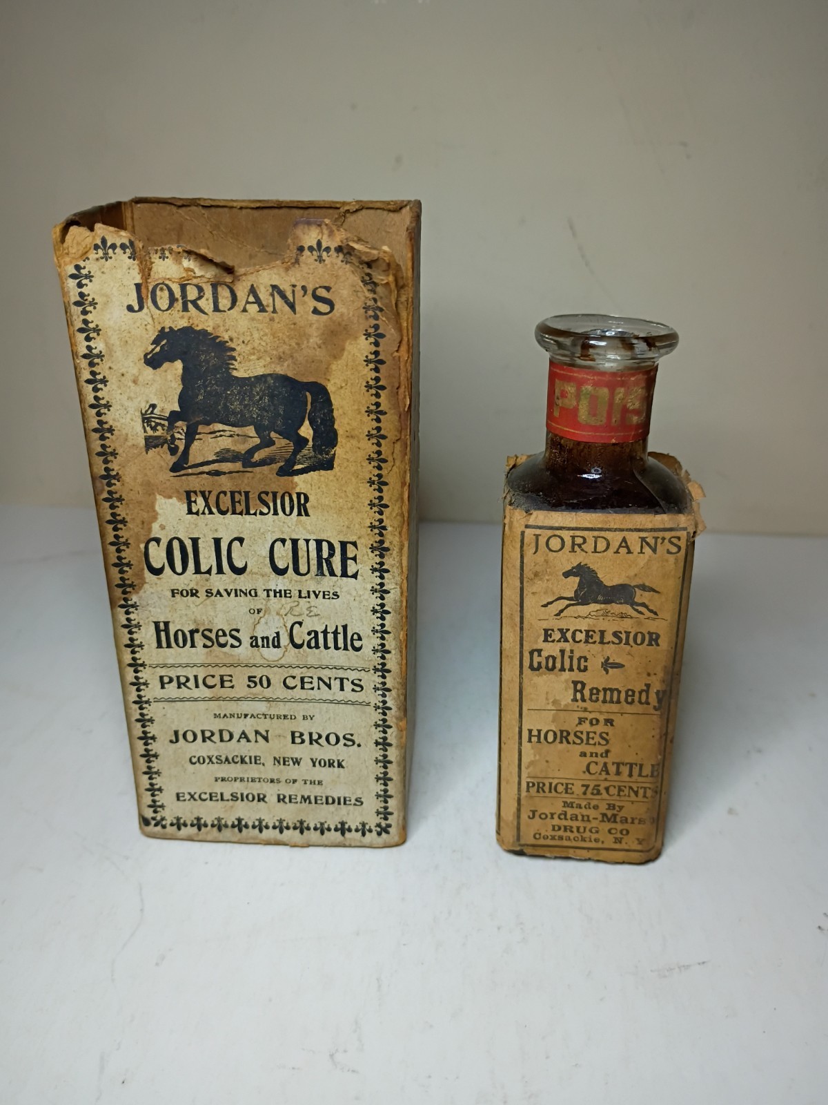 Antique Jordan's Excelsior Colic Cure Horse MEDICINE Bottle Coxsackie NY W/ Box Antique Jordan's Excelsior Colic Cure Horse MEDICINE Bottle Coxsackie NY W/ Box