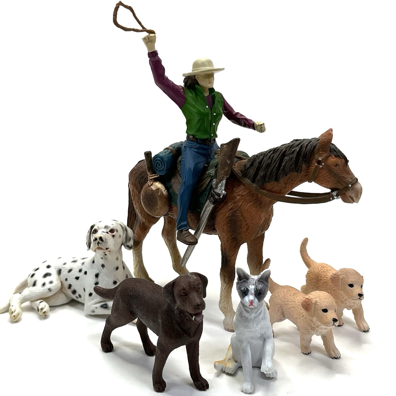 Schleich Saddled Brown Horse w/ Molded Camping Gear Wild West Dogs Cat Lot 6 Schleich Saddled Brown Horse w/ Molded Camping Gear Wild West Dogs Cat Lot 6