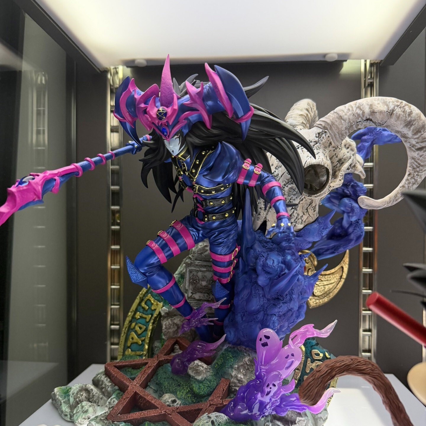 WASP Studio Dark Magician of Chaos Resin Yu-Gi-Oh Figurine Statue 30cm