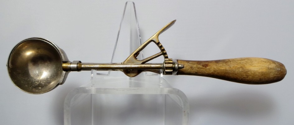 Ice Cream Scoop Dipper Gilchrist #31 Wood Handled - 10.5 Inches Long 2 Inch Wide