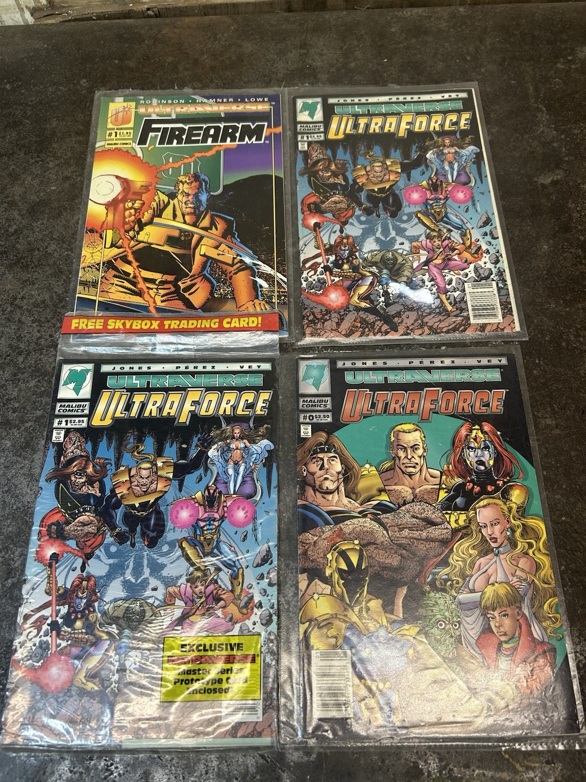 UltraForce Comic Book Lot 4 Comics Malibu Comics UltraForce Comic Book Lot 4 Comics Malibu Comics