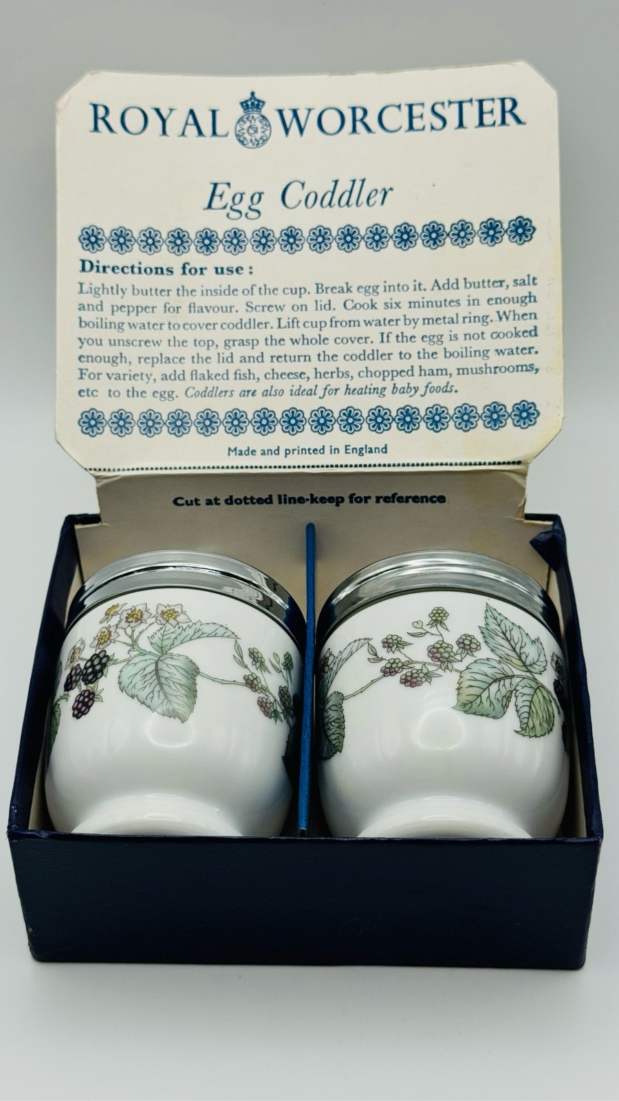 Royal Worcester Egg Coddlers Set of 2 Lavinia Blackberry Pattern Boxed Complete Royal Worcester Egg Coddlers Set of 2 Lavinia Blackberry Pattern Boxed Complete