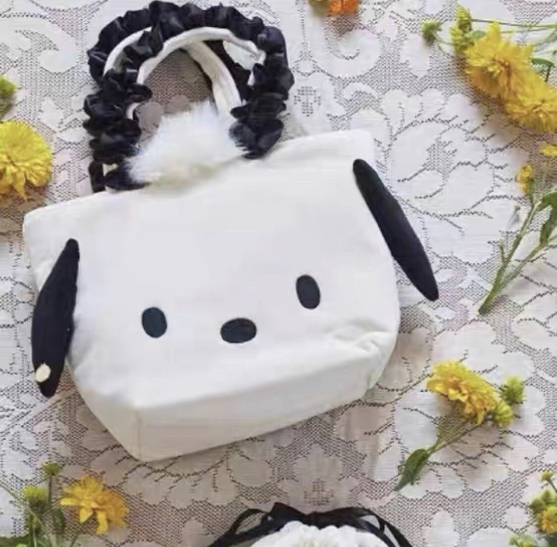 NWOT maison de fleur sanrio characters pochacco mascot fluffy small tote bag
