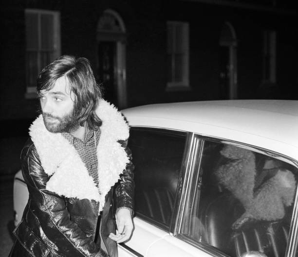 George Best leaves his Manchester office 7th January 1973 Old Photo 1