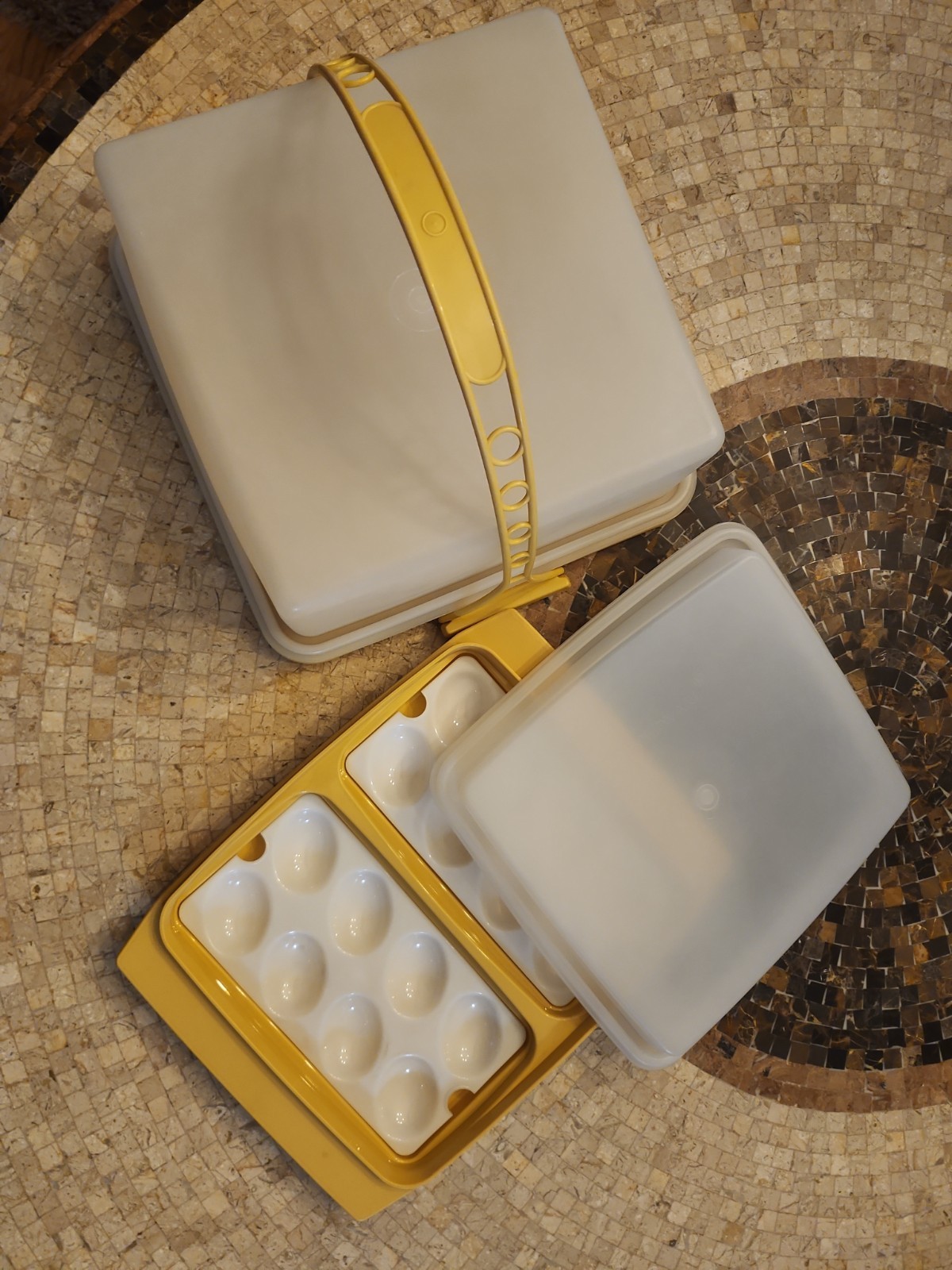 Tupperware Vintage Cake Carrier & Deviled Egg Tray