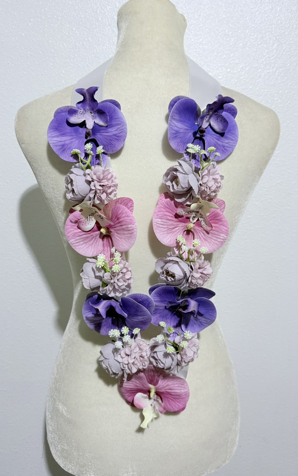 ARTIFICIAL FLORAL LEIS ORCHID
