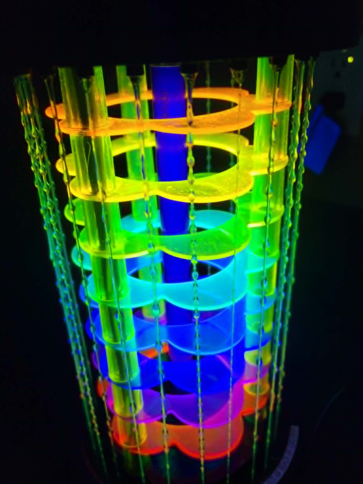 RARE 90s Blacklight Rain Lamp Glow 16” Table Top Working Condition Vintage Retro RARE 90s Blacklight Rain Lamp Glow 16” Table Top Working Condition Vintage Retro