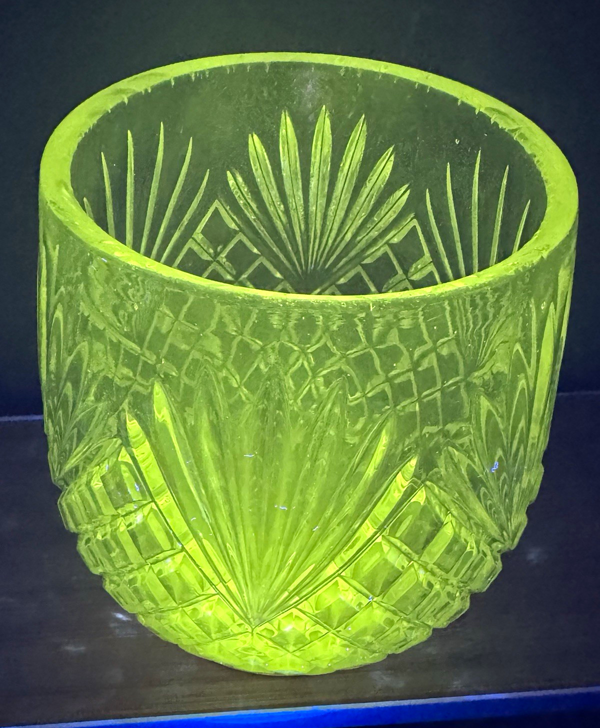 Uranium, GLOWS Green, Clear cut Glass Bowl Vase Diamond Starburst Pattern