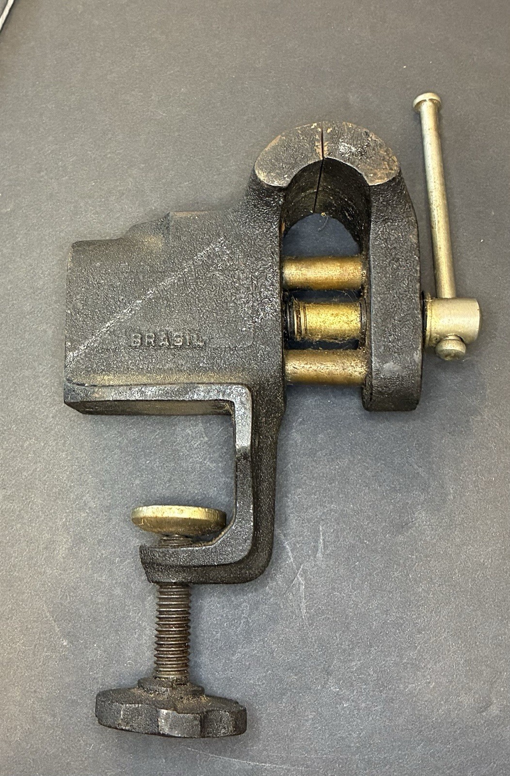 Vintage Small Bench Top Vice Grip Clamp... marked #1 Brasil