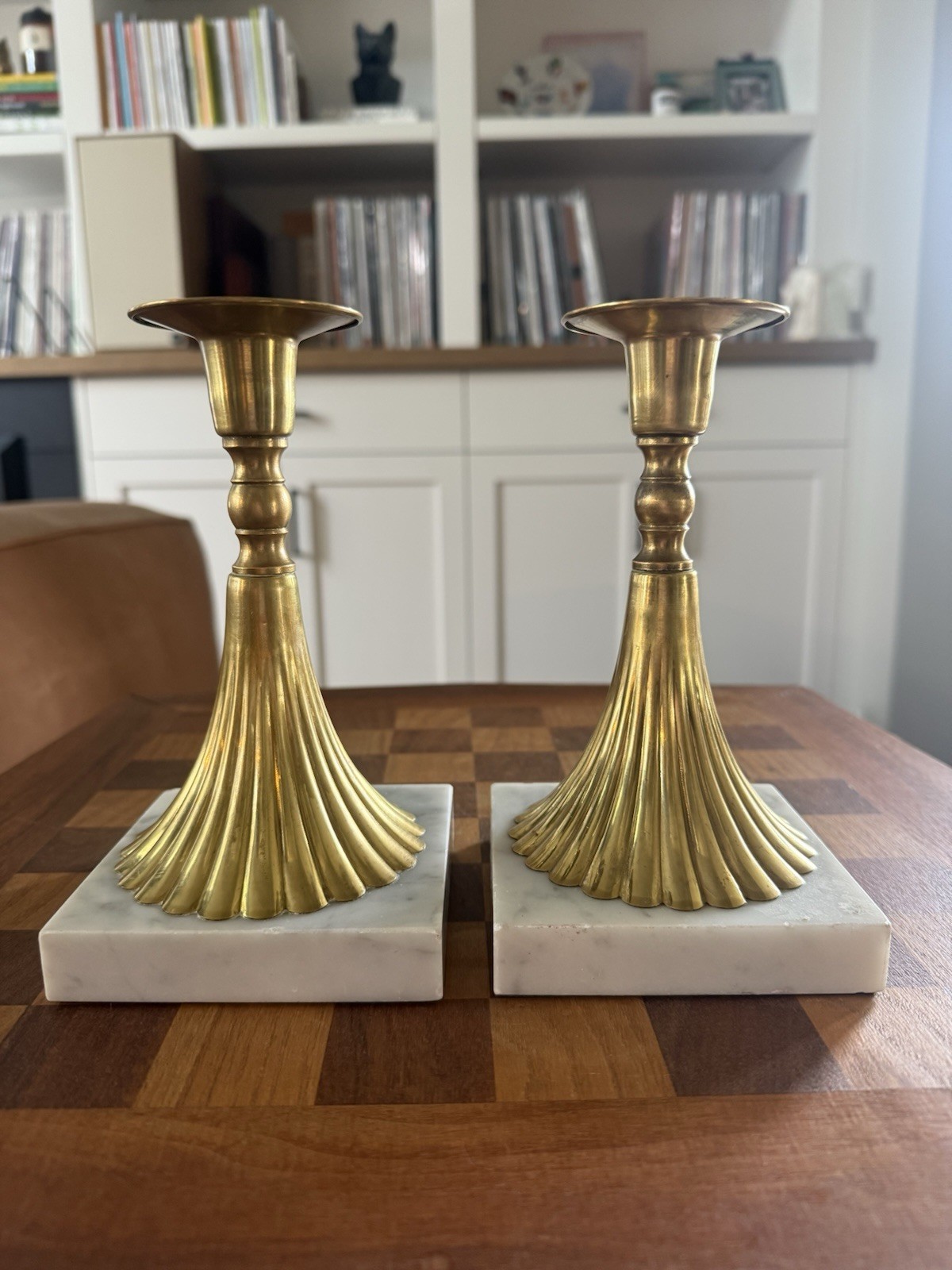 Vintage Set of 2 Solid Brass Fluted Candlestick candle Holders Marble Bases MCM