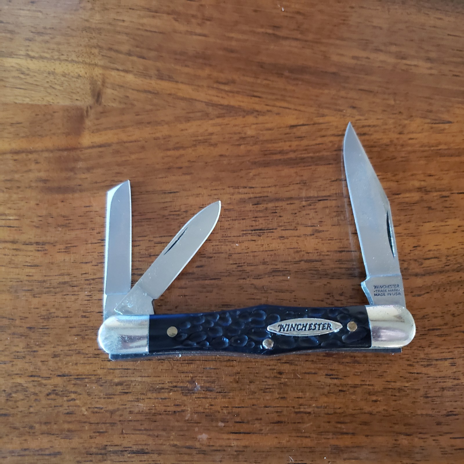 WINCHESTER SWELL CENTER POCKET KNIFE W20 39018 NICE MINT LOOK