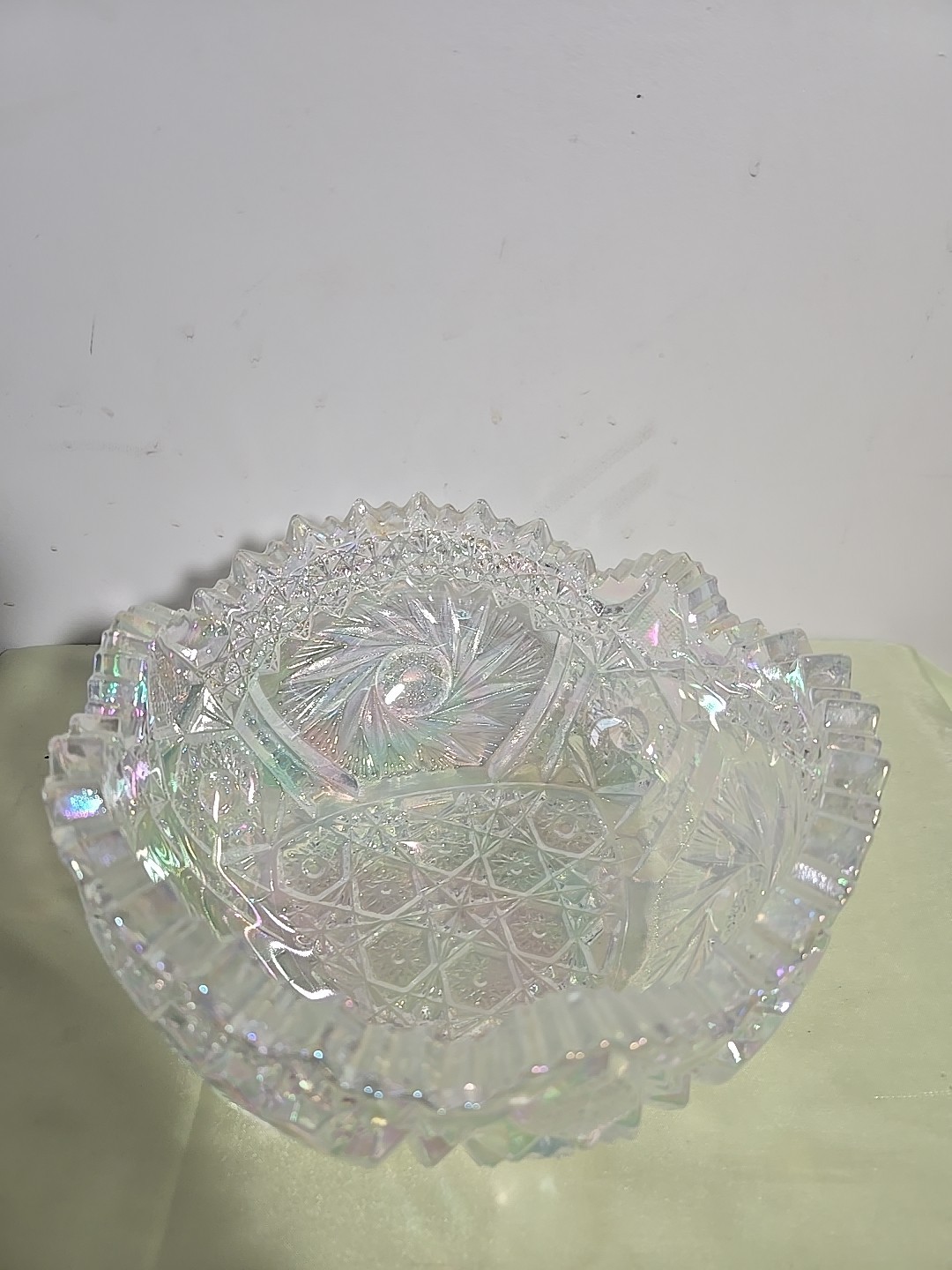 Carnival Glass Iridescent Depression Pressed Glass Bowl Diamond Pinwheel Pattern