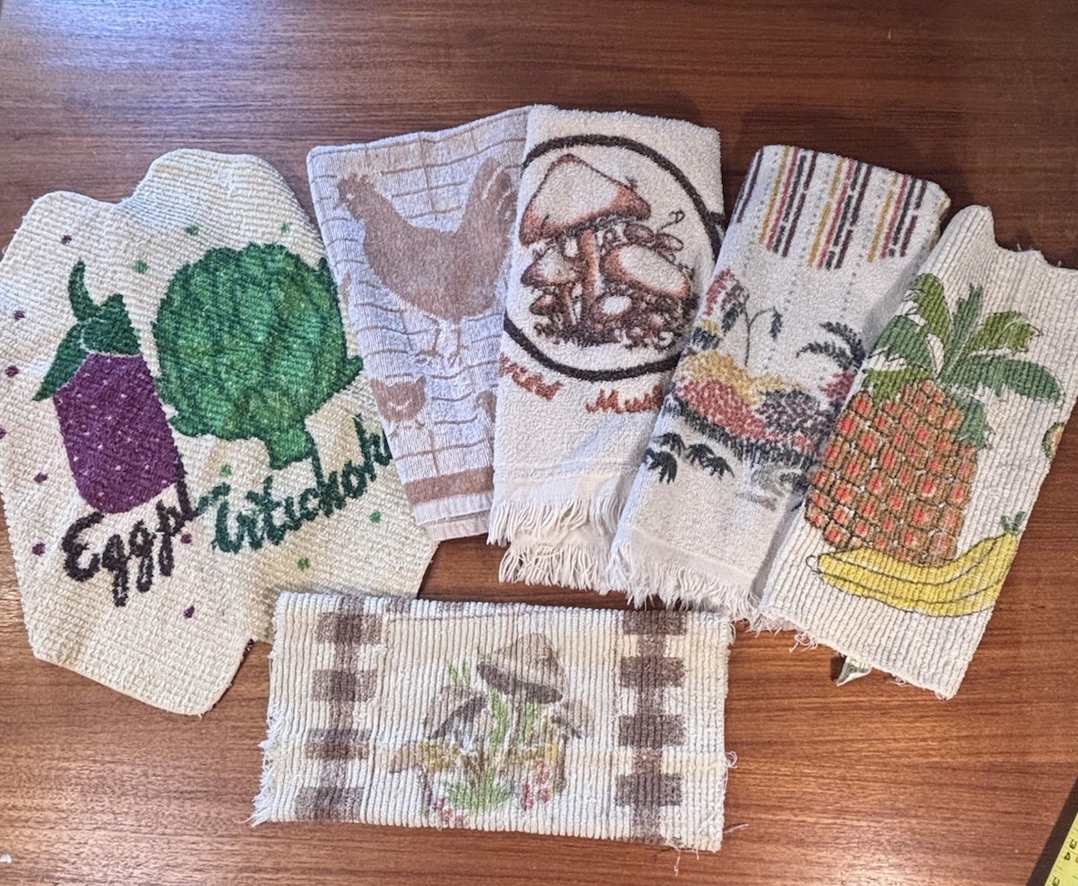 Vintage 70s Kitchen Towels Lot of 7 Retro Mushroom Pineapple Cannon Mr Jeeves Vintage 70s Kitchen Towels Lot of 7 Retro Mushroom Pineapple Cannon Mr Jeeves