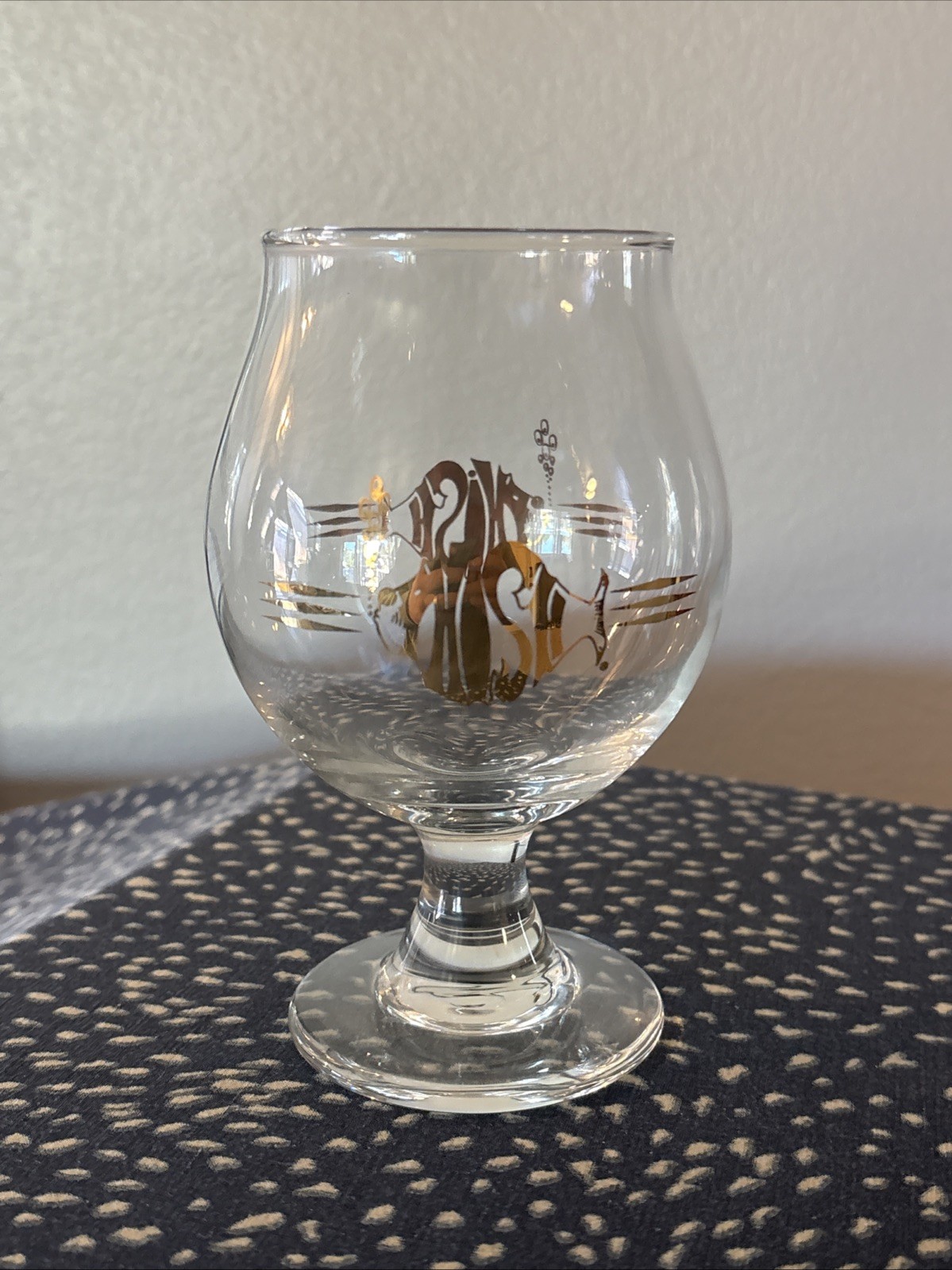 Phish Dry Goods Kitty Malone Beer Glass Set Of 4 Gold Logo Goblet Water Trey Phish Dry Goods Kitty Malone Beer Glass Set Of 4 Gold Logo Goblet Water Trey