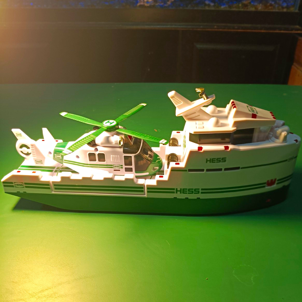 Hess Toy Truck Collector\'s Edition Ocean Explorer 2023 90th Anniversary 