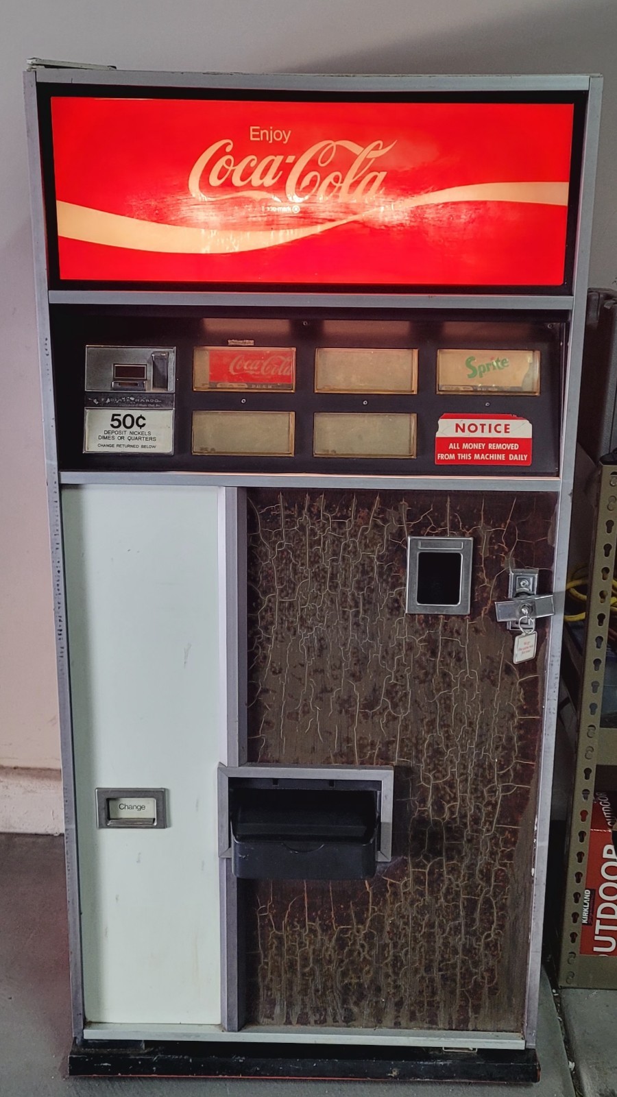 Vintage 70s/80s Coca-Cola Vending Machine