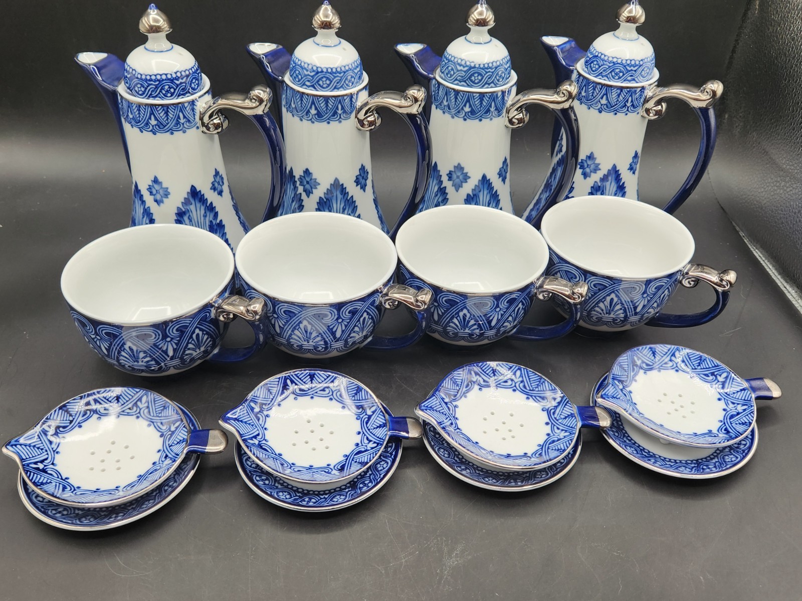 Grace By Bombay China Blue &White w/Platinum Trim 7.25” Teapot-Set of 4 Tea Sets Grace By Bombay China Blue &White w/Platinum Trim 7.25” Teapot-Set of 4 Tea Sets