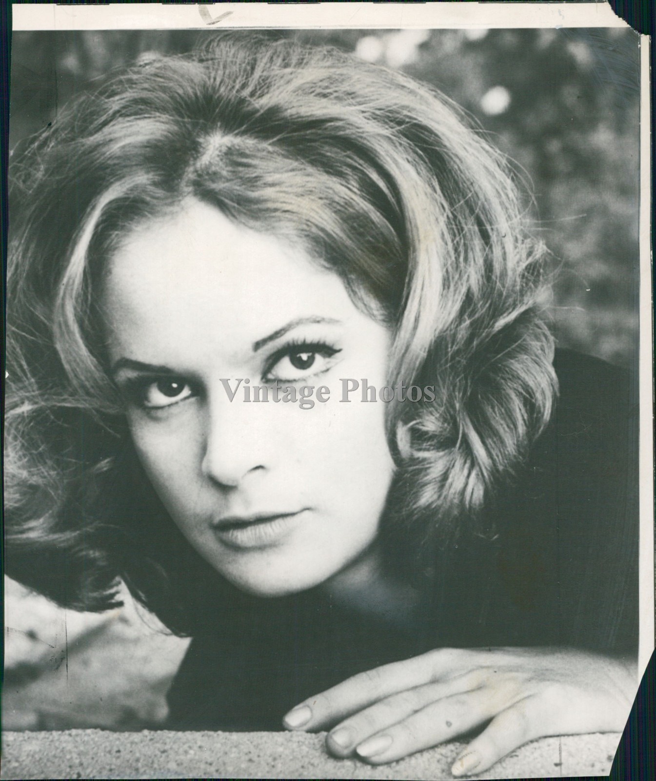 1960 Gina Lollobrigida Leticia Roman Hollywood Sculptor 6x6 Historic Press Photo