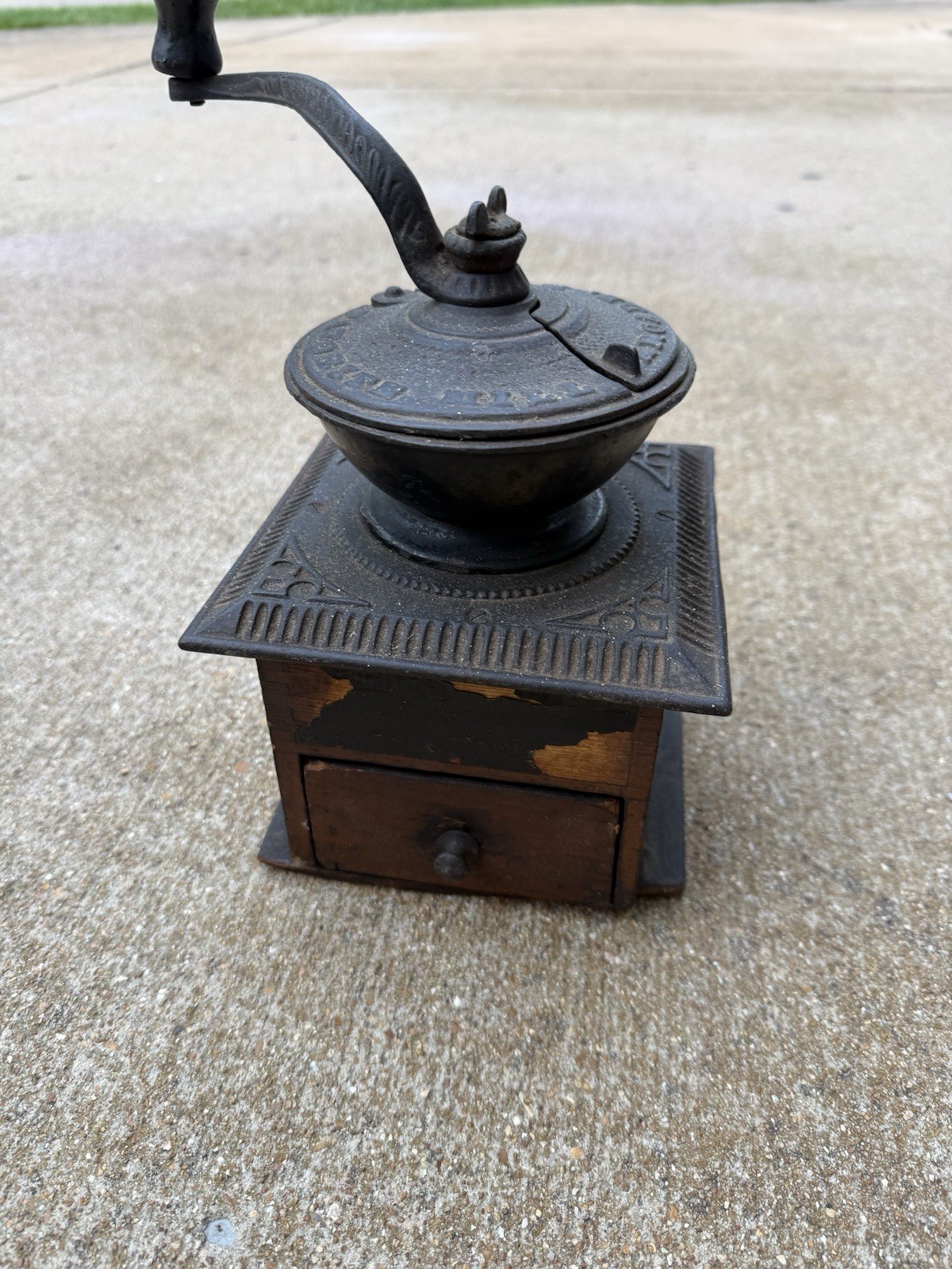 Antique Arcade Crystal Cast Iron Coffee Grinder W/ Original Drawer Works Great