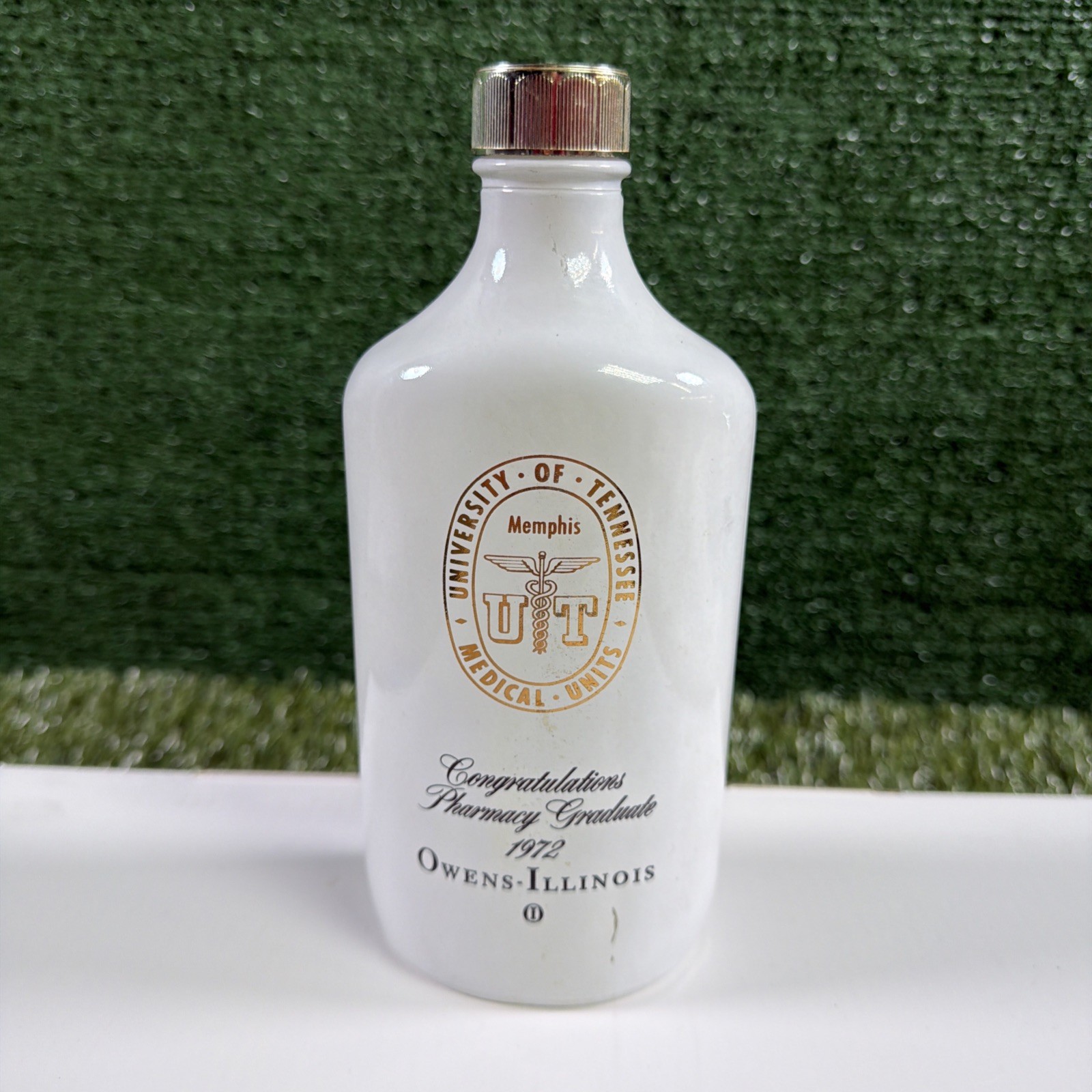 1972 Pharmacy Graduate University Of Tennessee Bottle history RARE WHITE