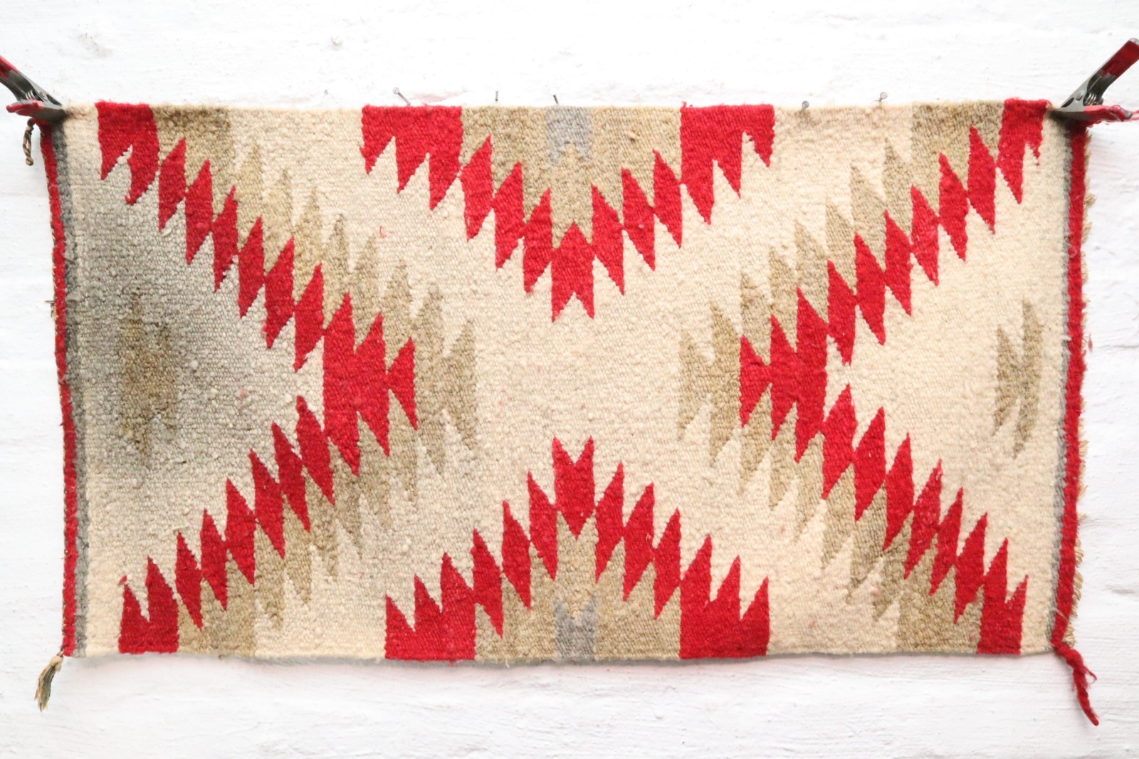 Vintage Navajo Rug Textile Native American Indian EYE Dazzler Weaving 35x19 ATQ+